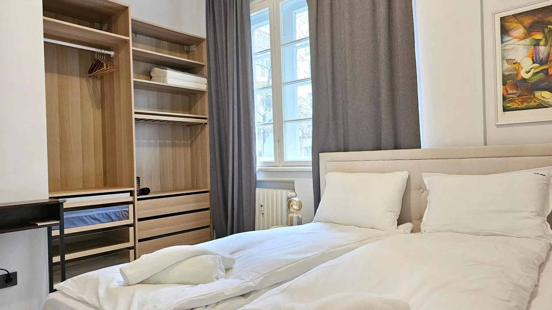 Apartment Urban Comfort - Central 1Bdr Near Vitoshka & Ndk By Flat Mаnager Sofia