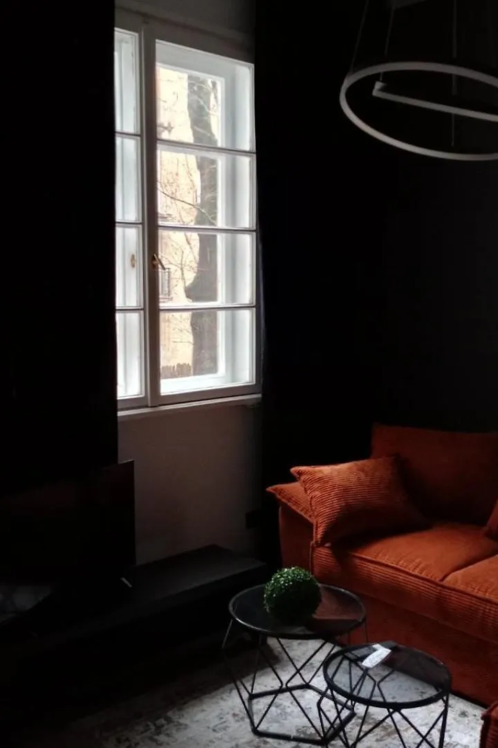 Apartment Urban Comfort - Central 1Bdr Near Vitoshka & Ndk By Flat Mаnager Sofia